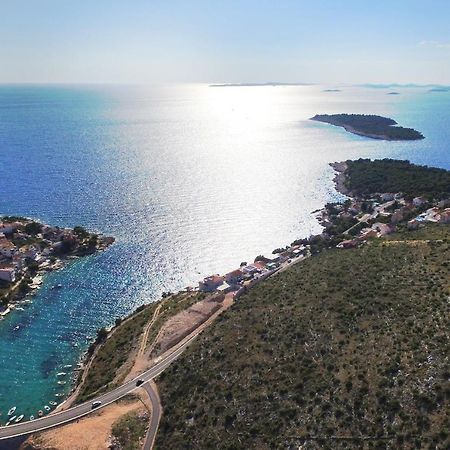 Apartments By The Sea Bilo, Primosten - 8364 Buitenkant foto